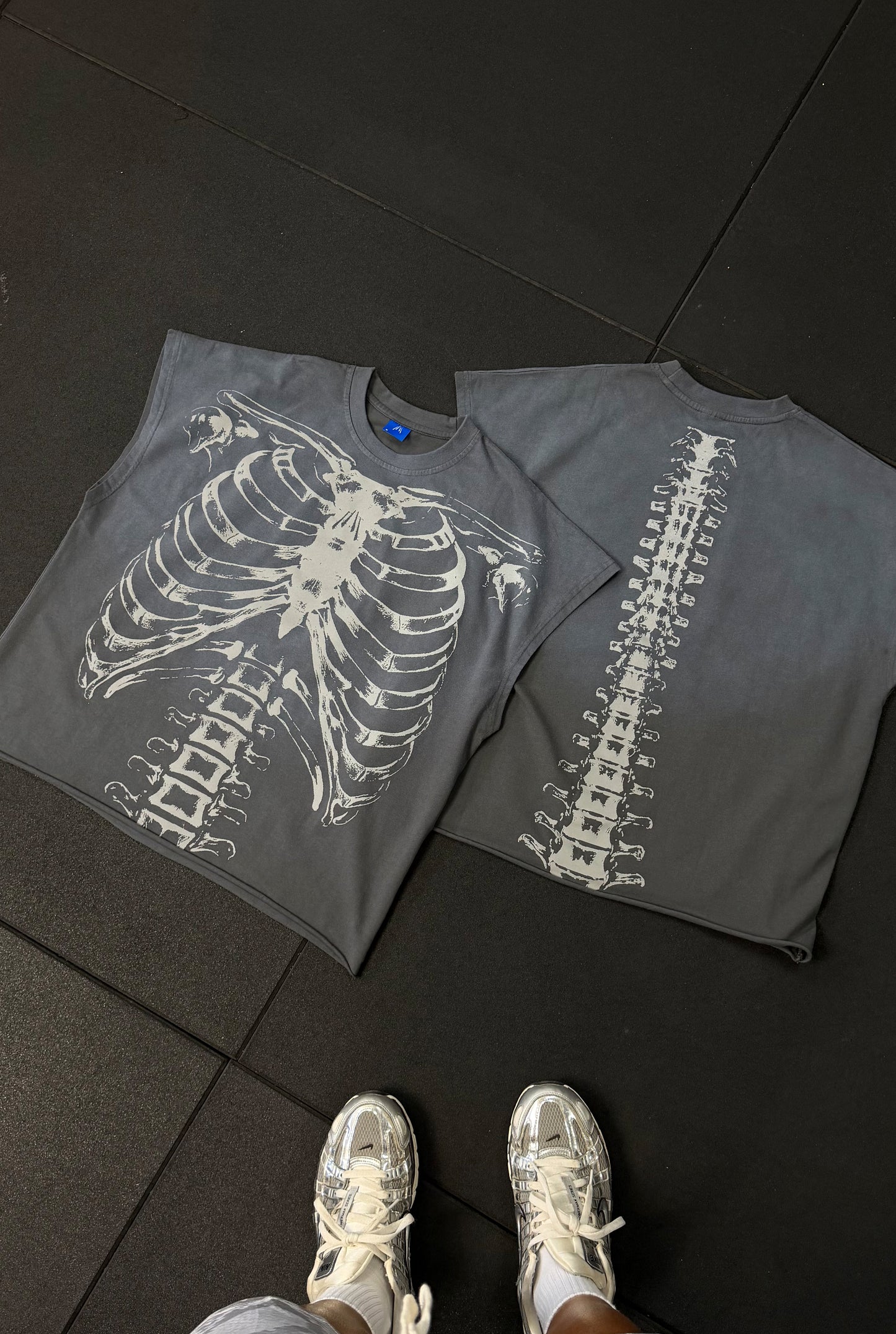 DISMORPHIA TEE