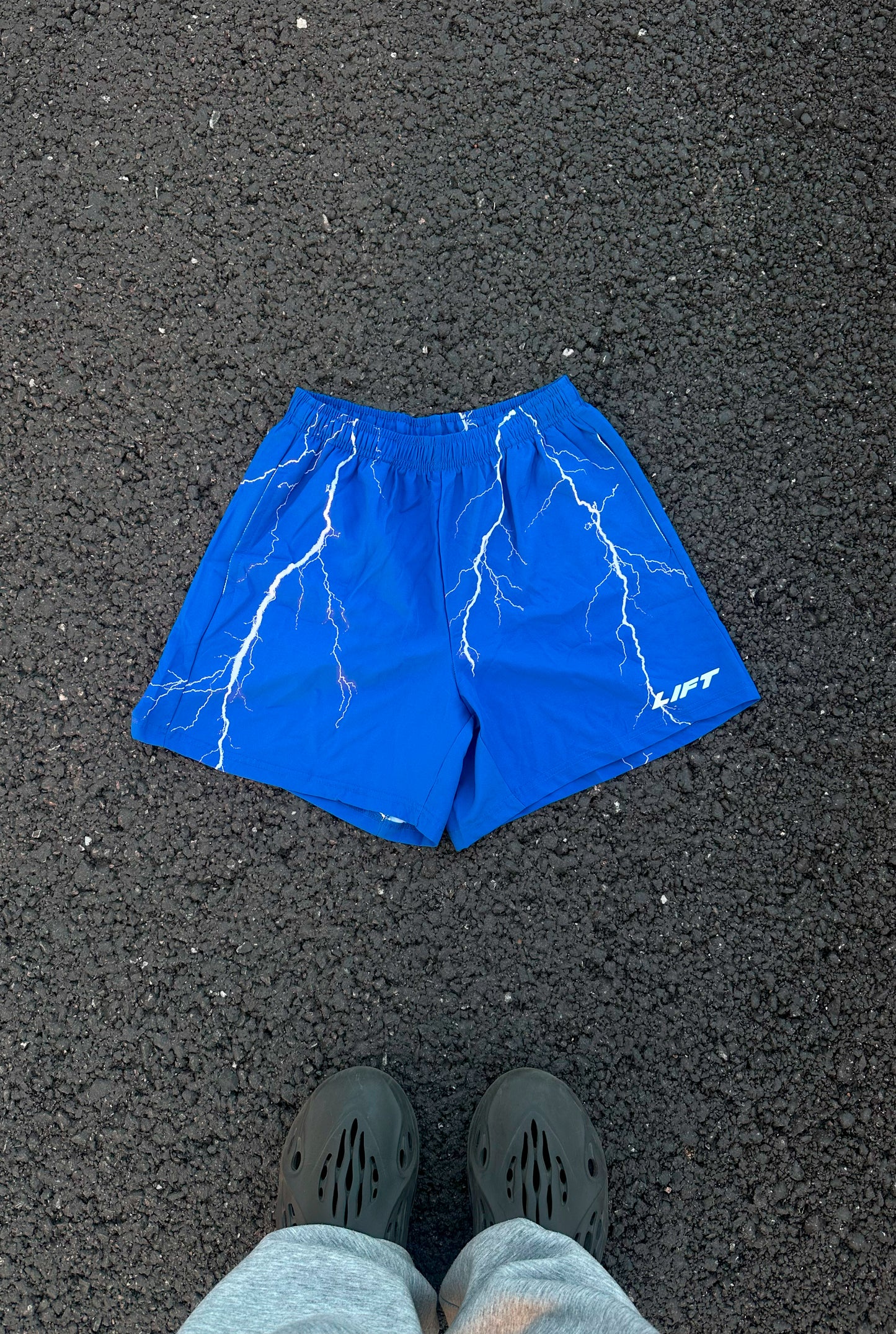 LIGHTNING SHORTS
