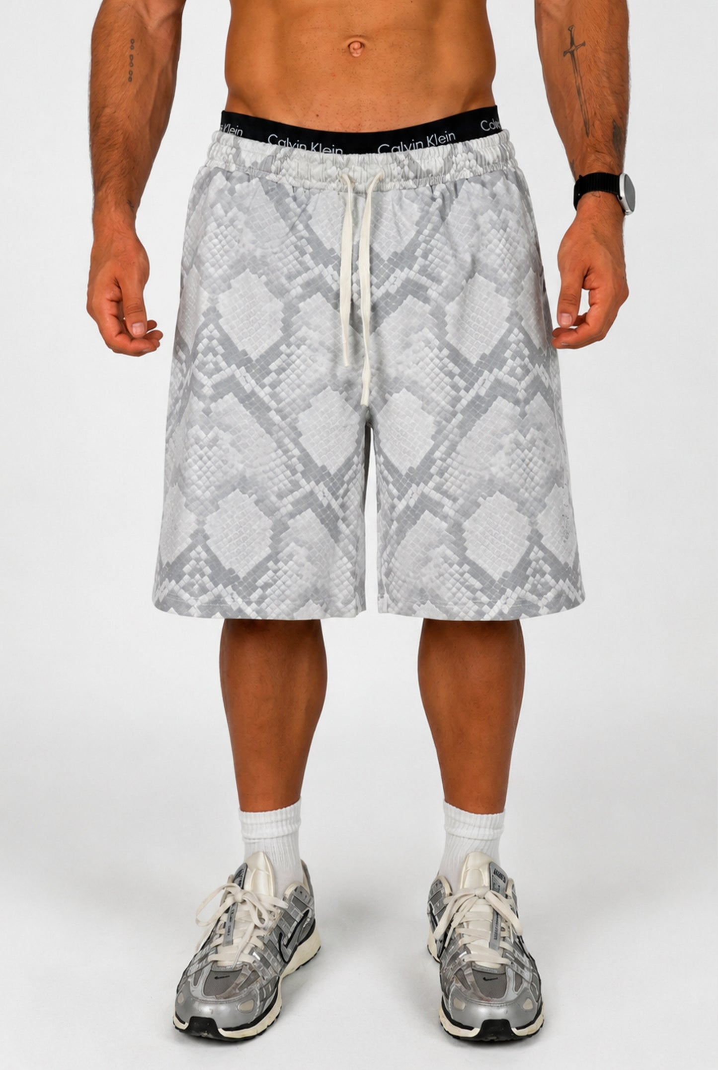 LIGHTWEIGHT SNAKE SHORTS