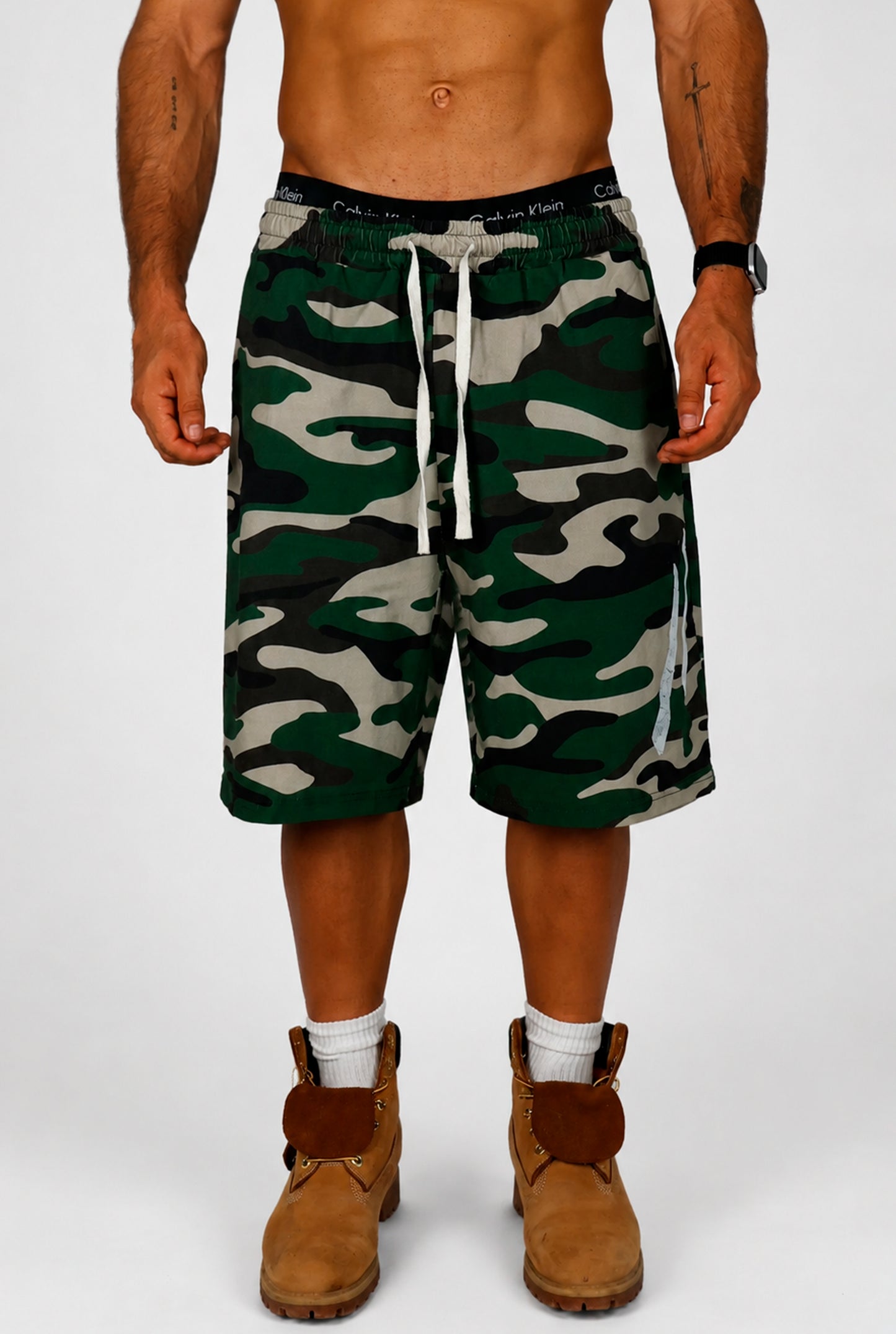 LIGHTWEIGHT CAMO SHORTS