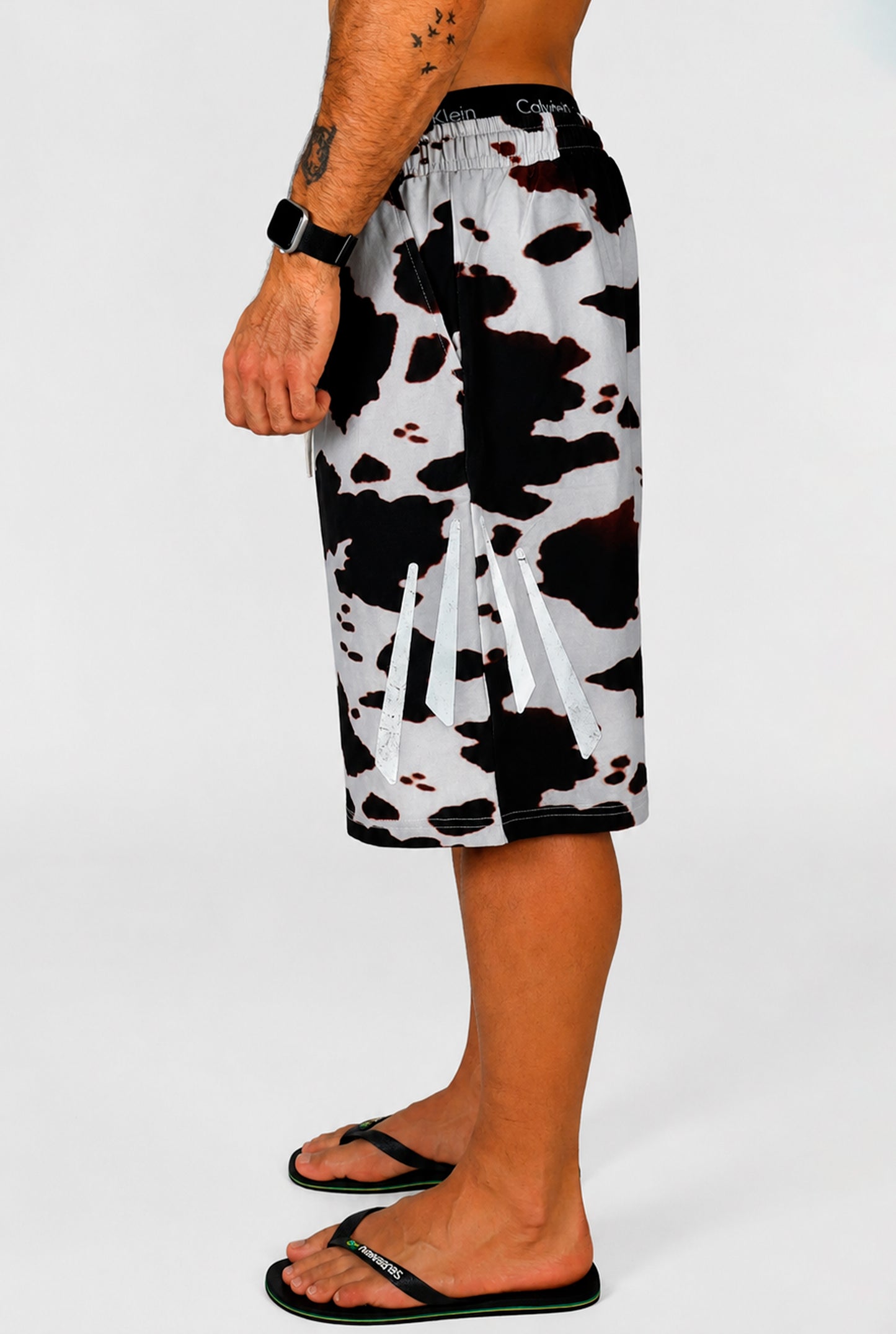 LIGHTWEIGHT COW SHORTS