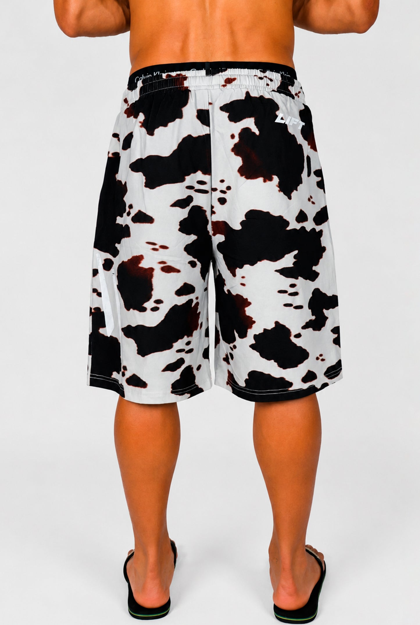 LIGHTWEIGHT COW SHORTS