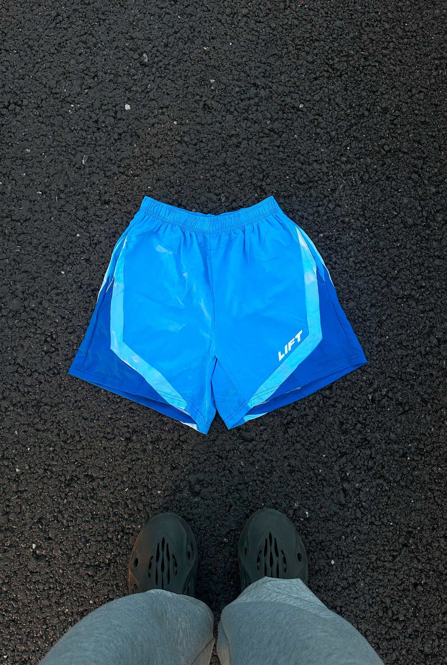 TRIPLE BLUE SHORTS