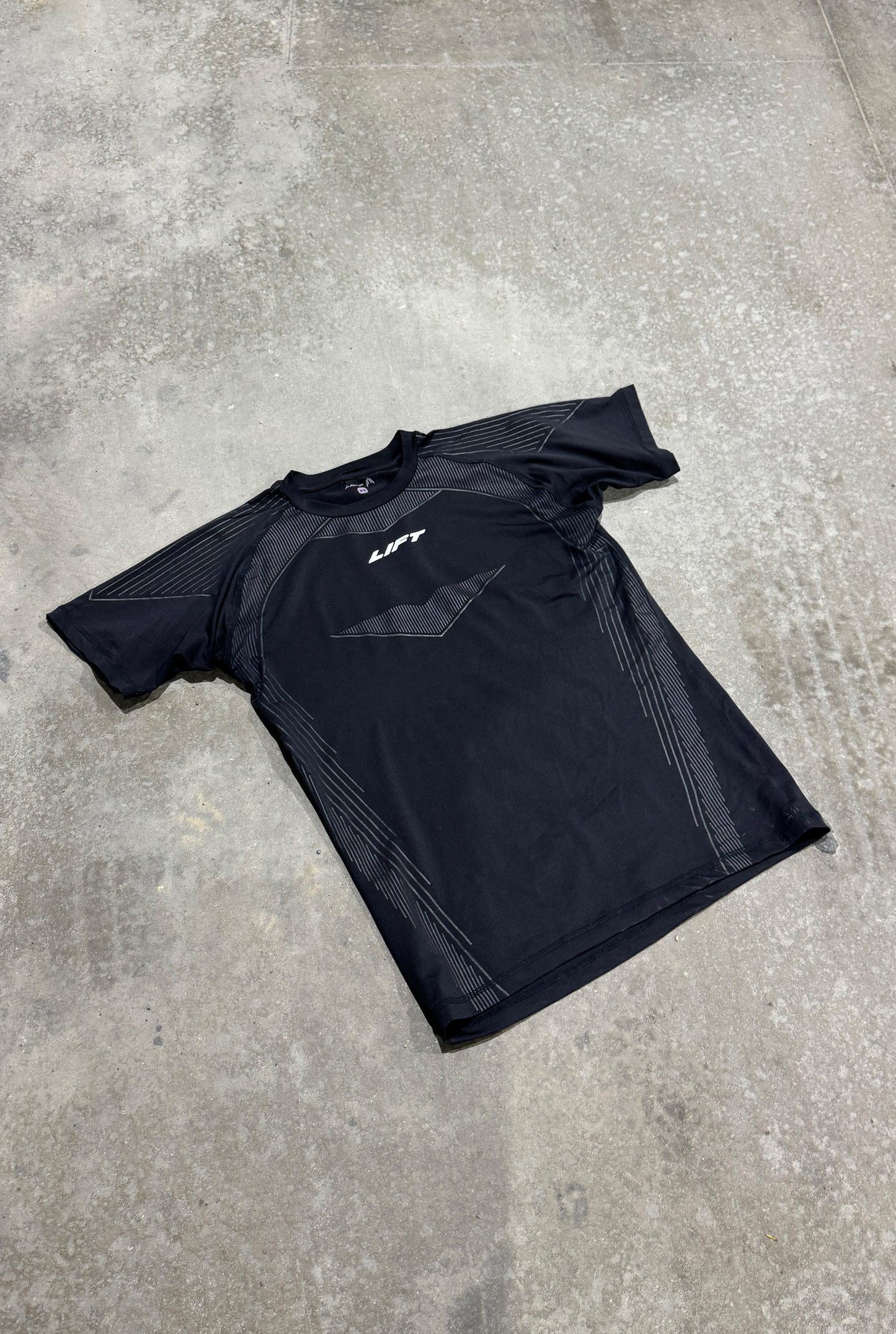 PERFECT BLACK COMPRESSION